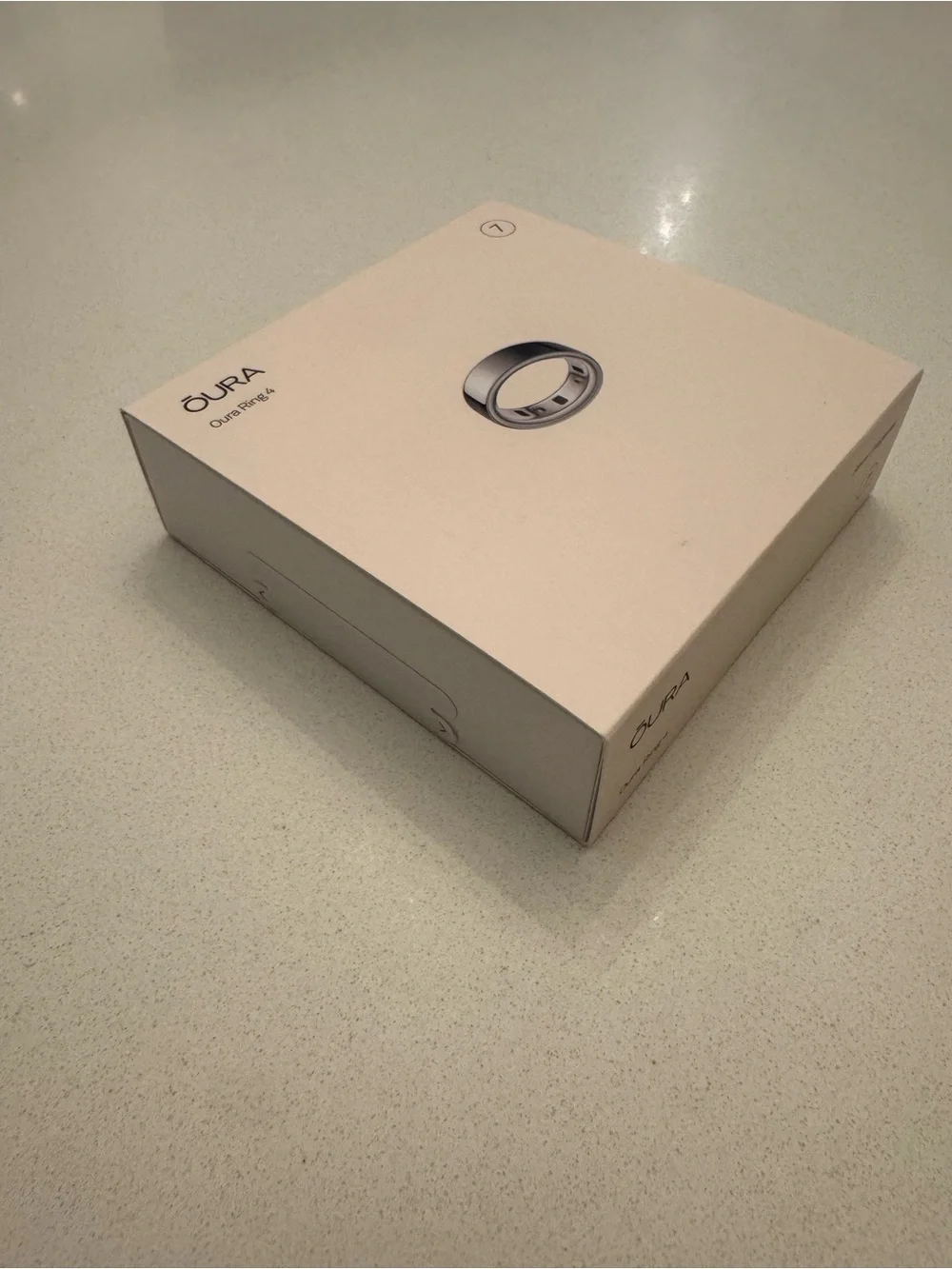NEW & UNOPENED Oura Ring 4 – Silver – Size 7